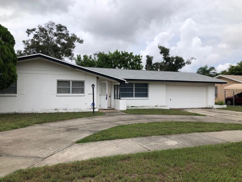 1530 Lakeview Rd., Clearwater, FL 33756