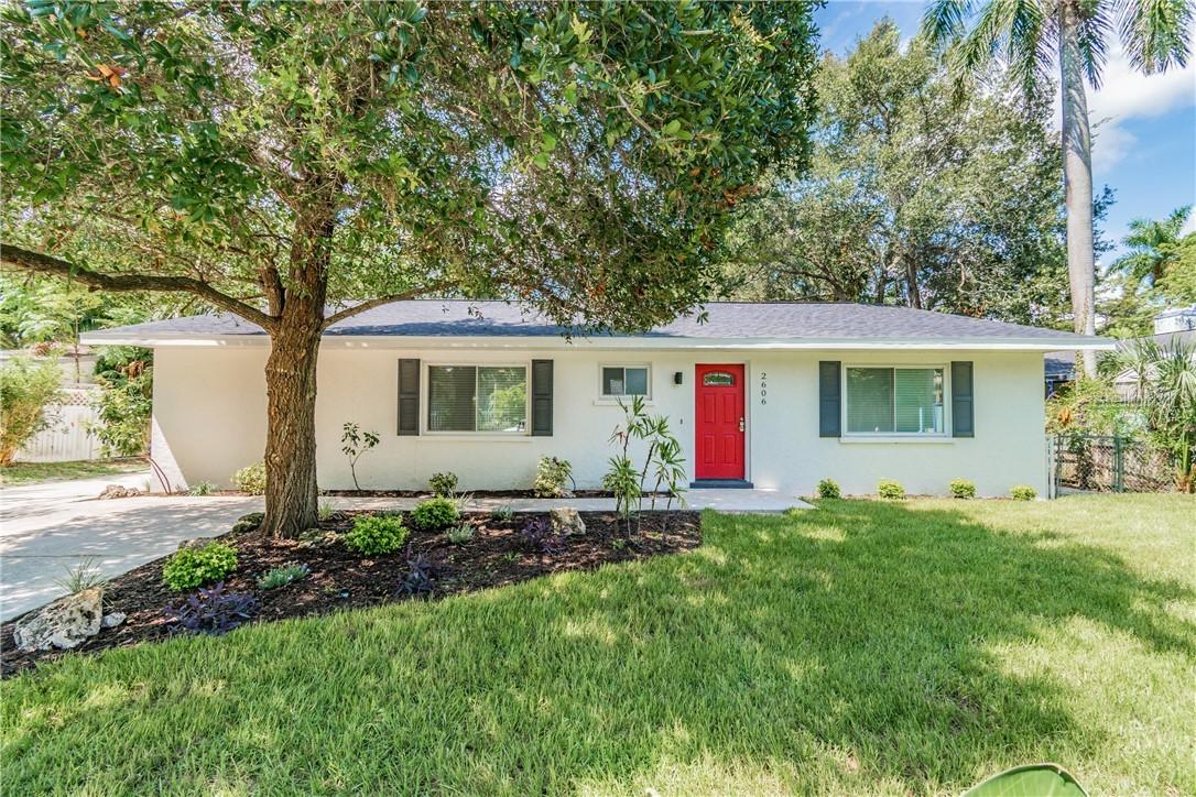 2606 1st Ave., Bradenton, FL 34205