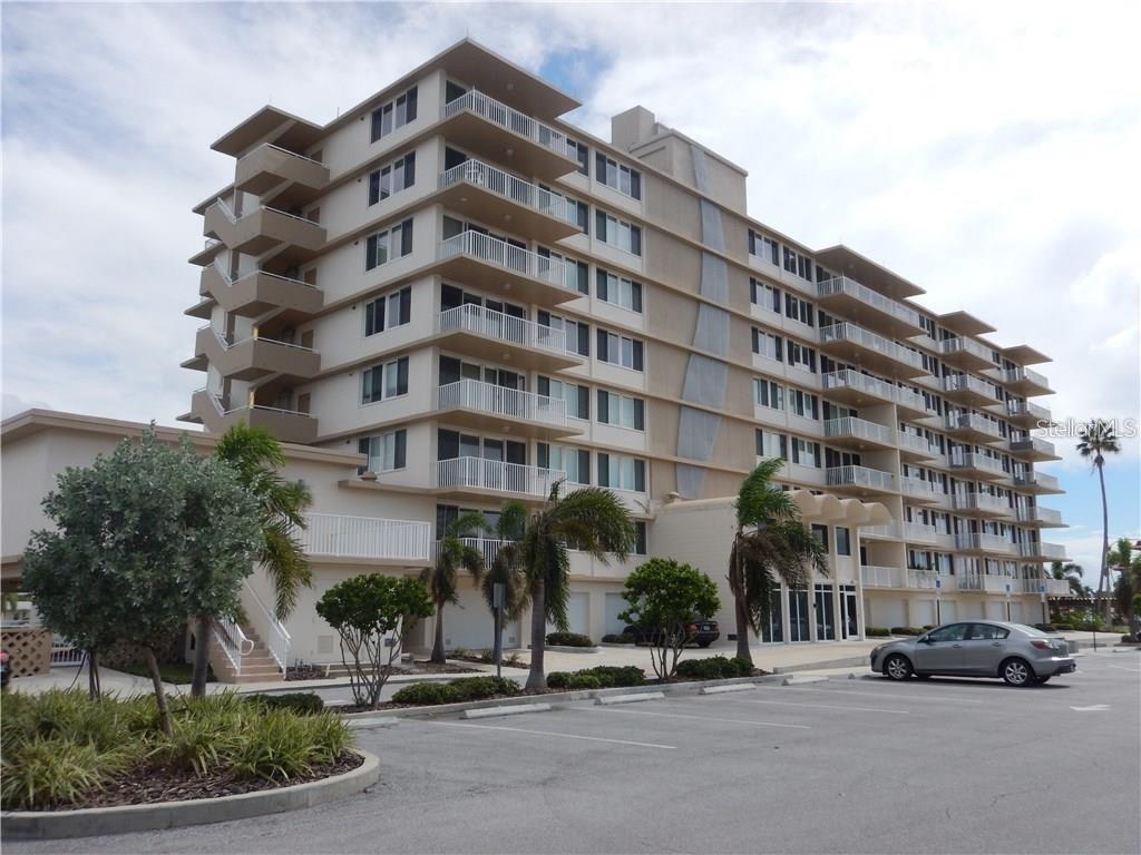 223 Island Way #3G, Clearwater Beach, FL 33767