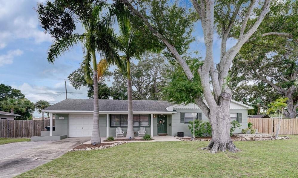 1742 65th Way, St Petersburg, FL 33710