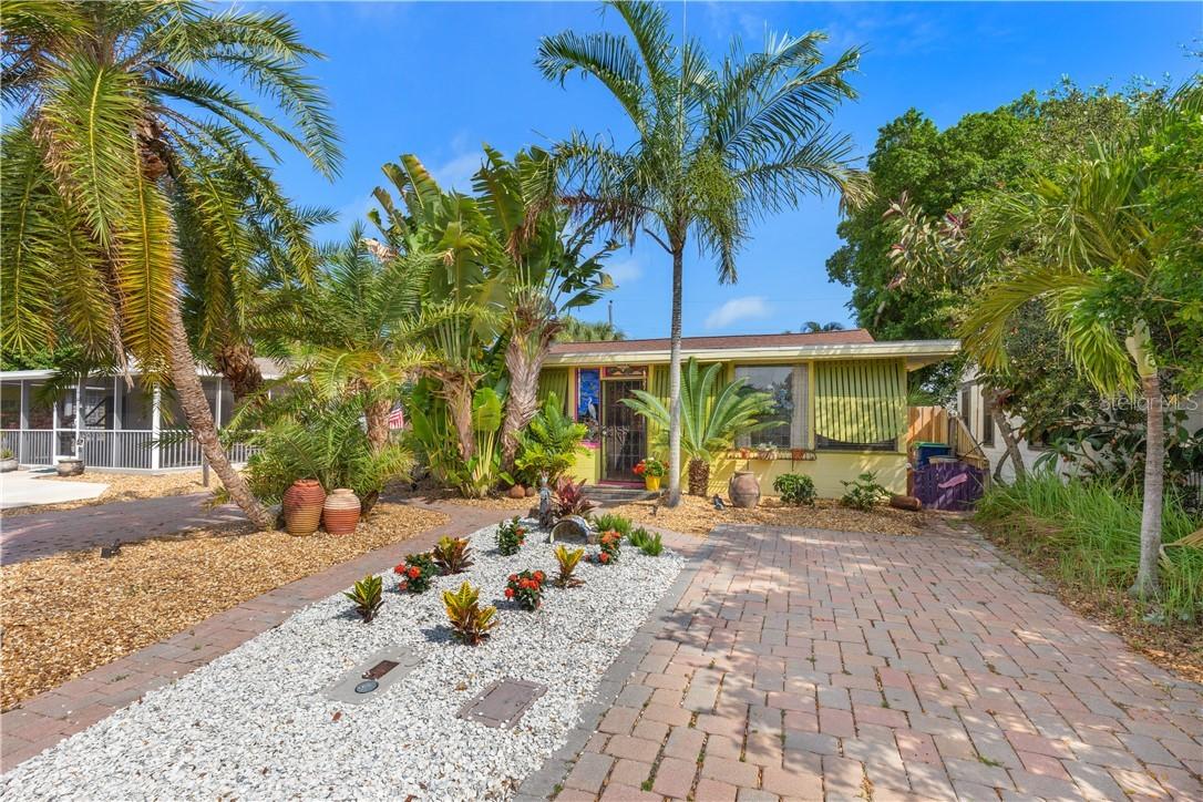 329 72nd Ave., St Pete Beach, FL 33706