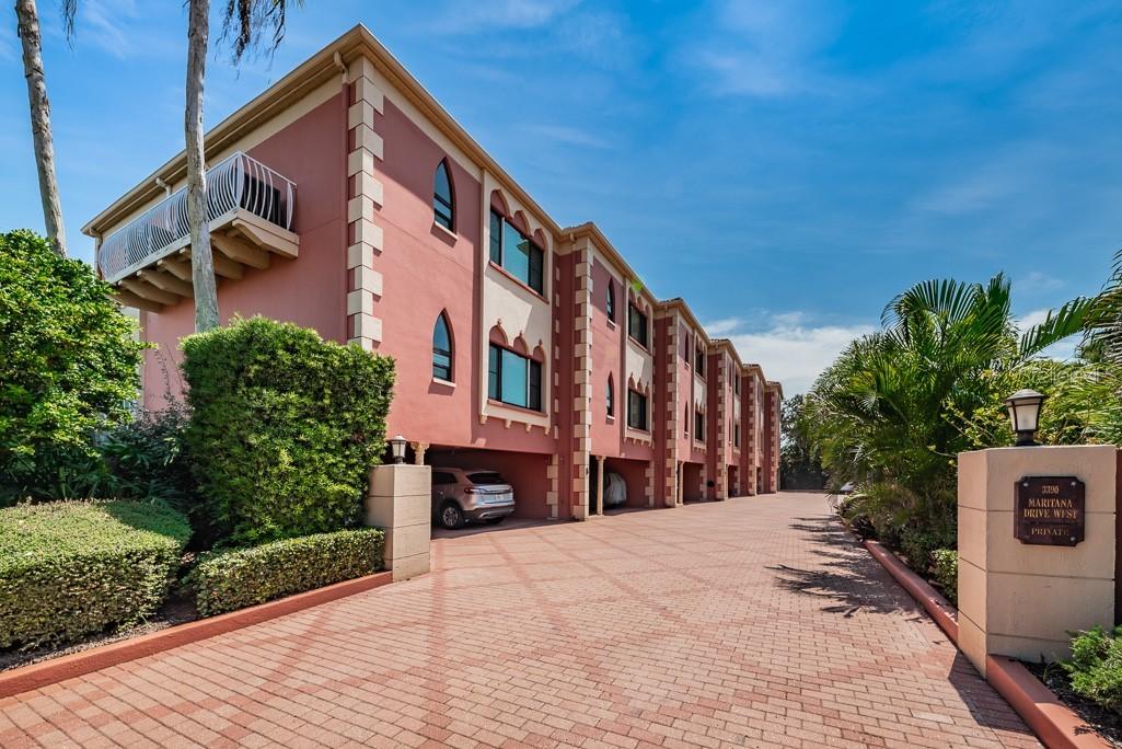 3390 W Maritana Dr. #2, St Pete Beach, FL 33706