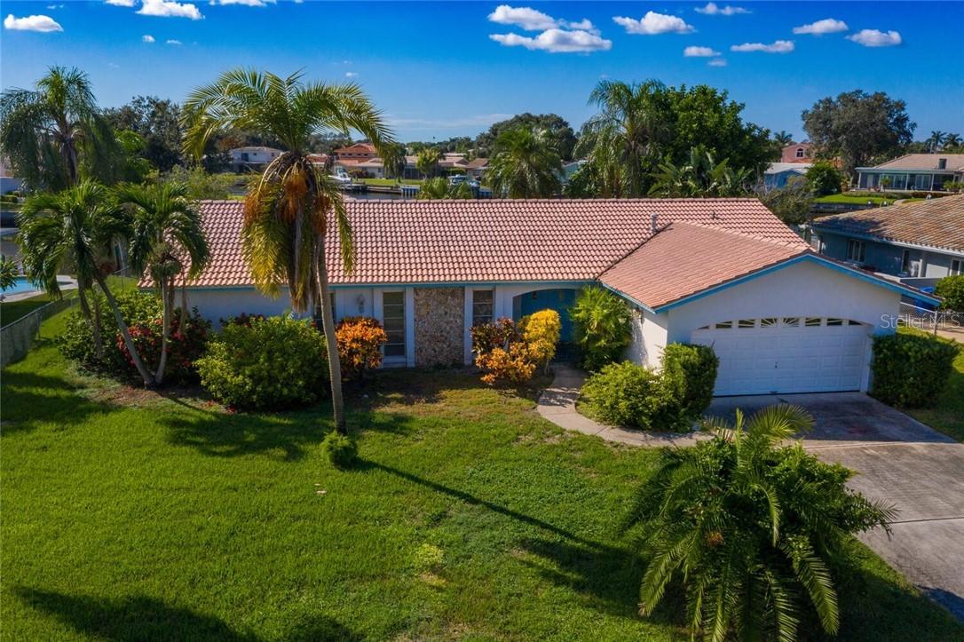 2031 Kansas Ave., St Petersburg, FL 33703