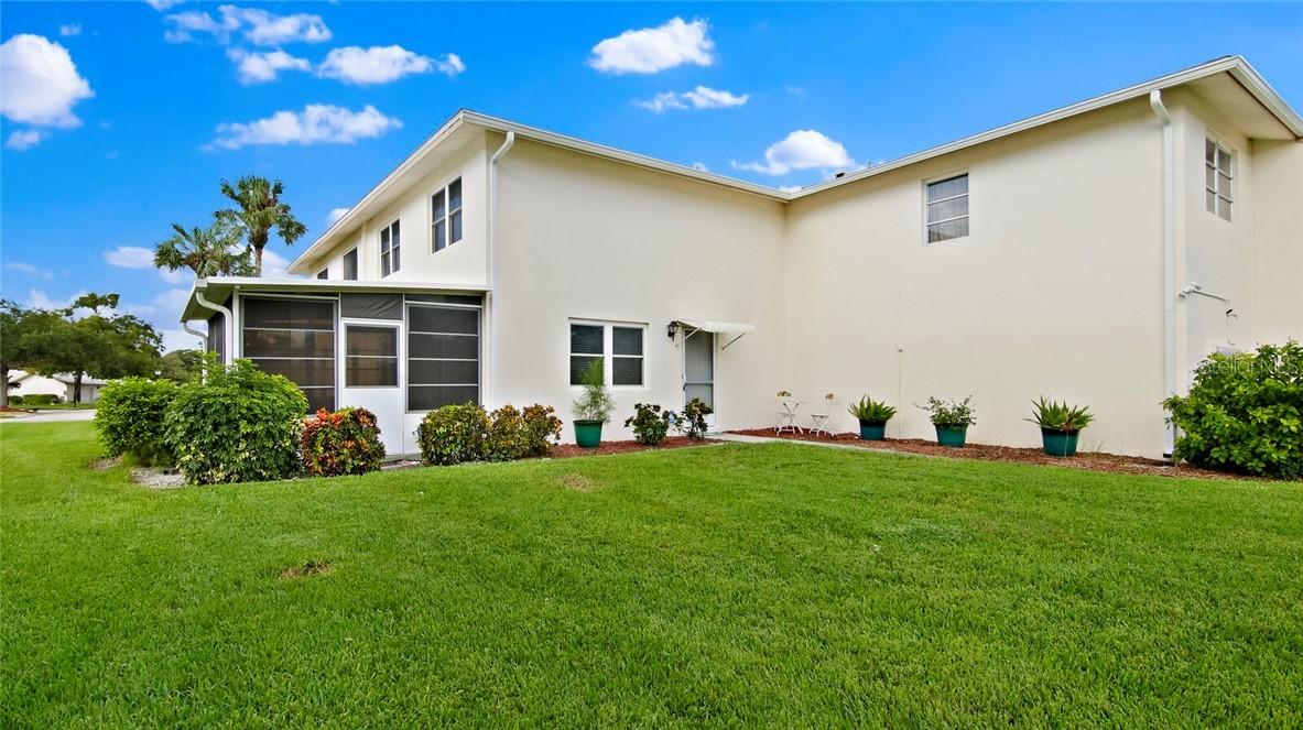 3275 37th Way #C, St Petersburg, FL 33711