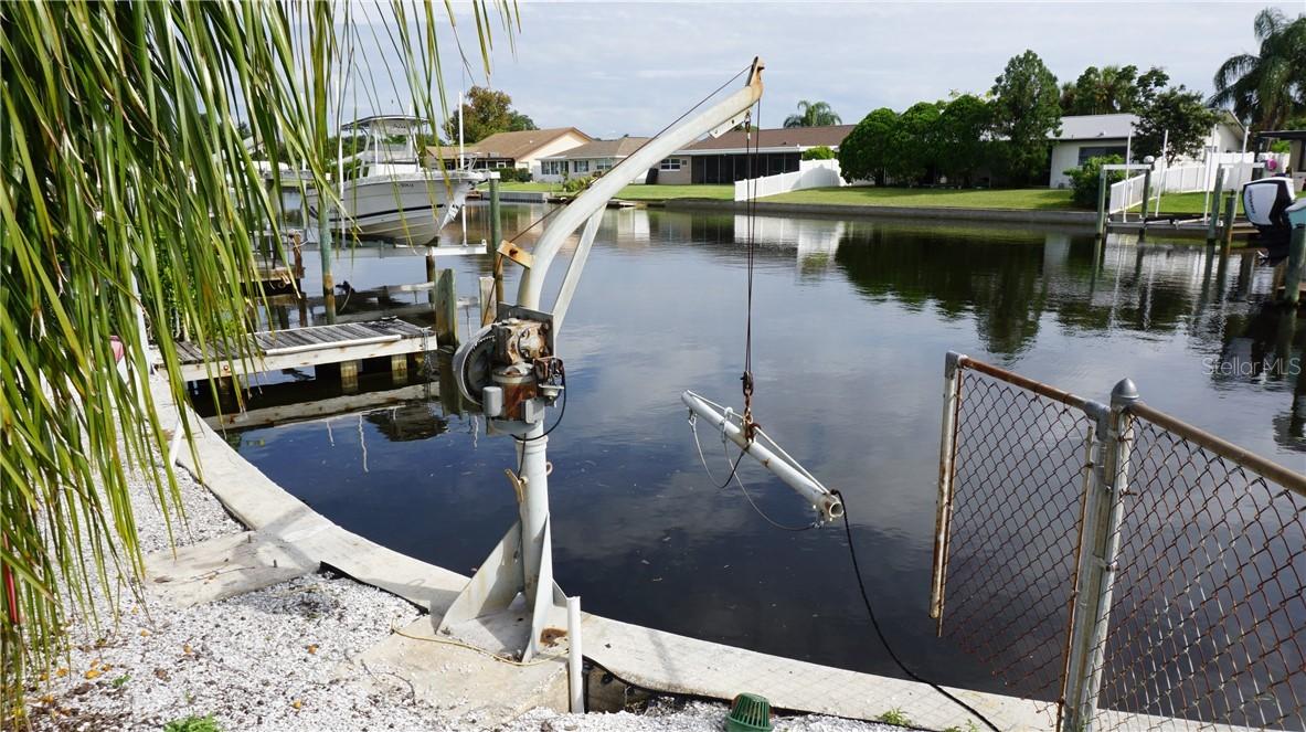 118 98th Ave., St Petersburg, FL 33702