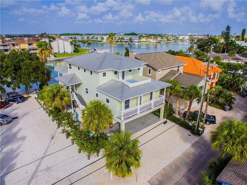 12316 Lagoon Ln., Treasure Island, FL 33706