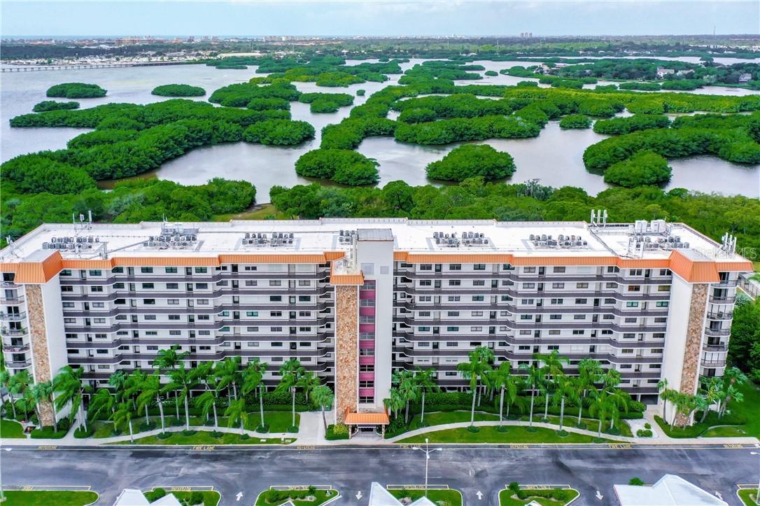 5400 Park St. #406, St Petersburg, FL 33709