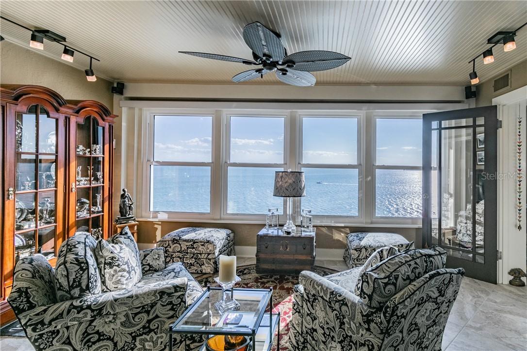 5900 Shore Blvd. #812, Gulfport, FL 33707
