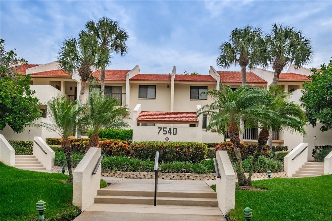 7540 Sunshine Skyway Ln. #222, St Petersburg, FL 33711