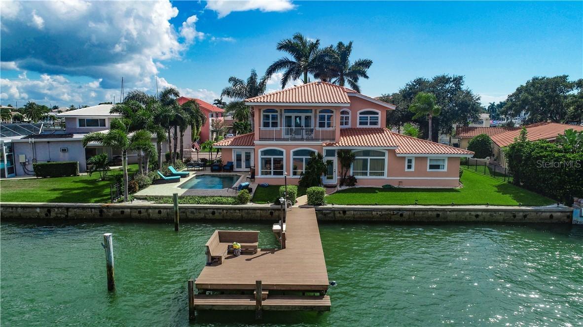 12570 6th St., Treasure Island, FL 33706
