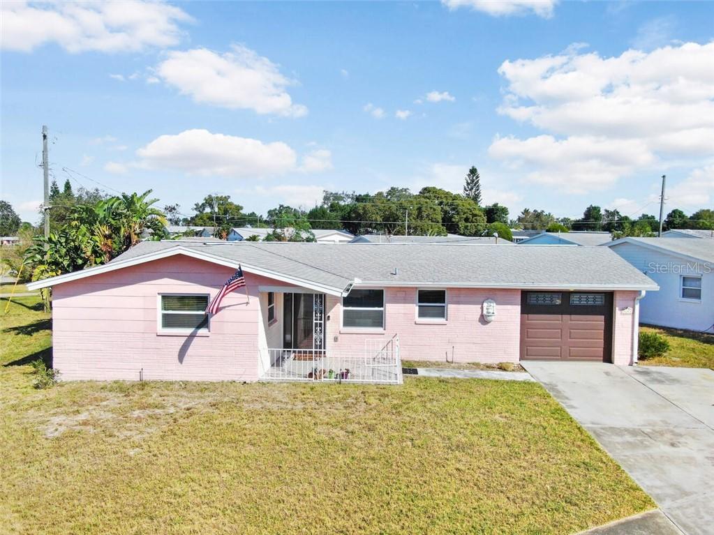 5253 Mosaic Dr., Holiday, FL 34690