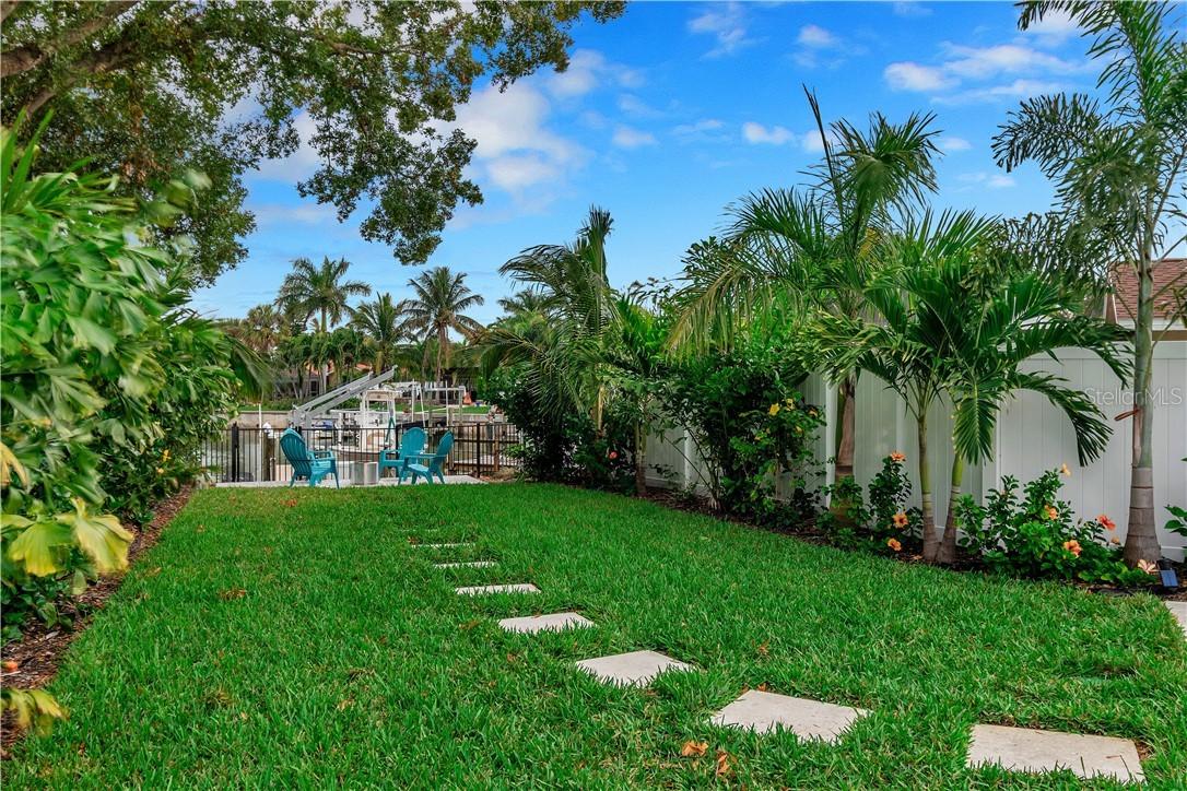 4592 40th St., St Petersburg, FL 33711