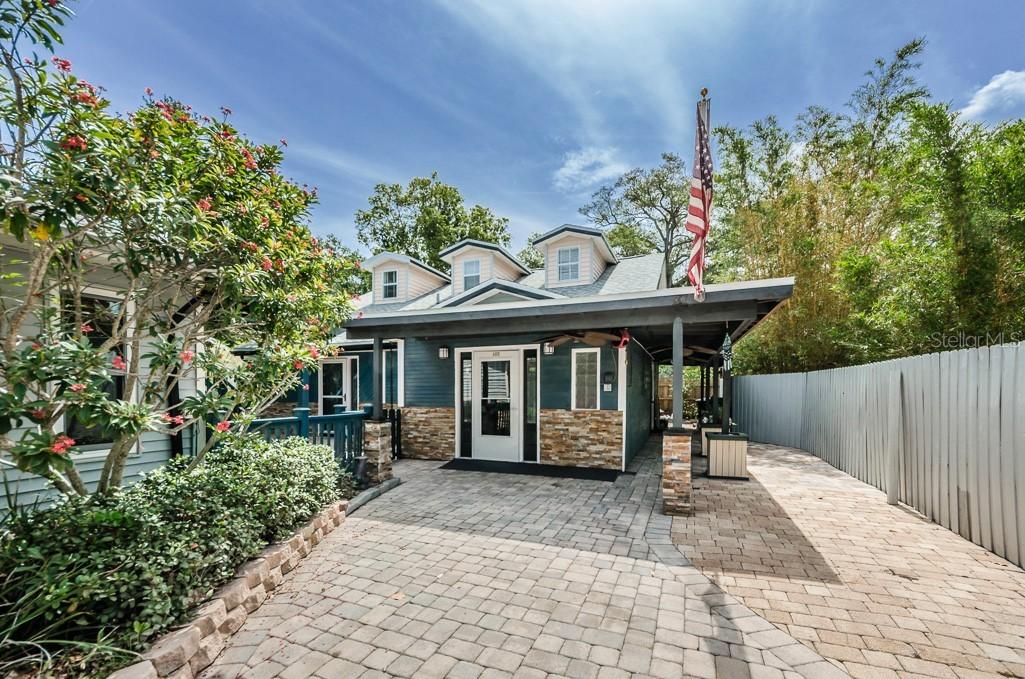 657 Broadway St., Dunedin, FL 34698