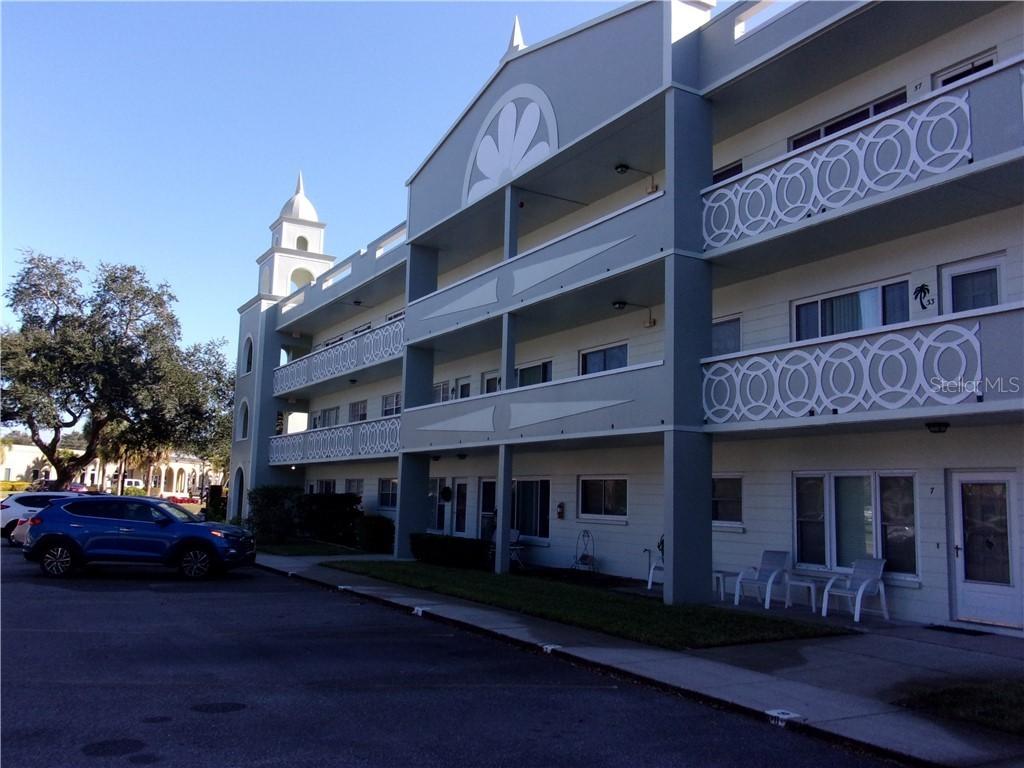 2257 World Parkway Blvd. #35, Clearwater, FL 33763