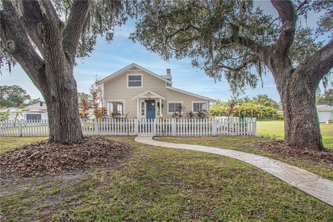 2723 56th St., Gulfport, FL 33707