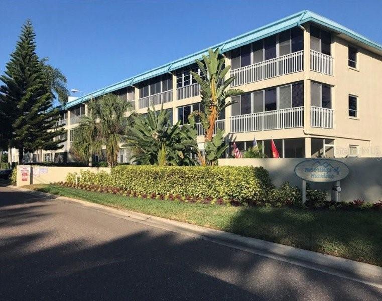 4920 38th Way #102, St Petersburg, FL 33711