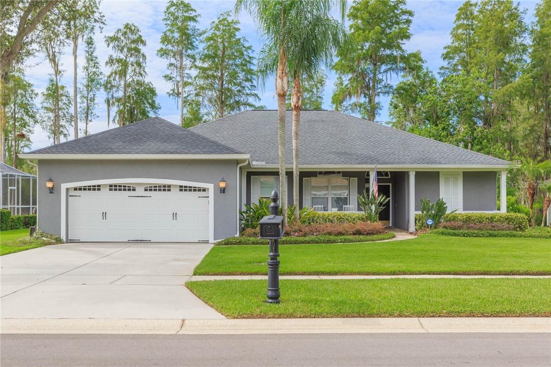 3004 Magdalene Woods Dr., Tampa, FL 33618