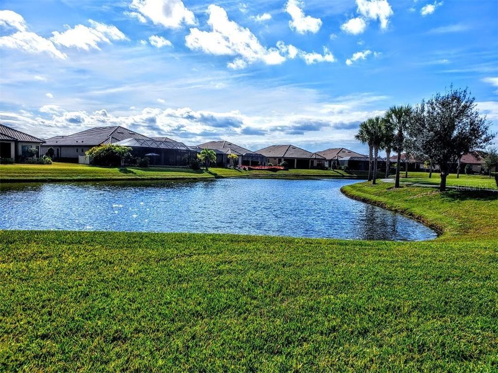 10335 Saint Francis Ter., Palmetto, FL 34221