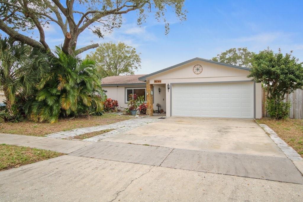 9394 117th Ave., Largo, FL 33773
