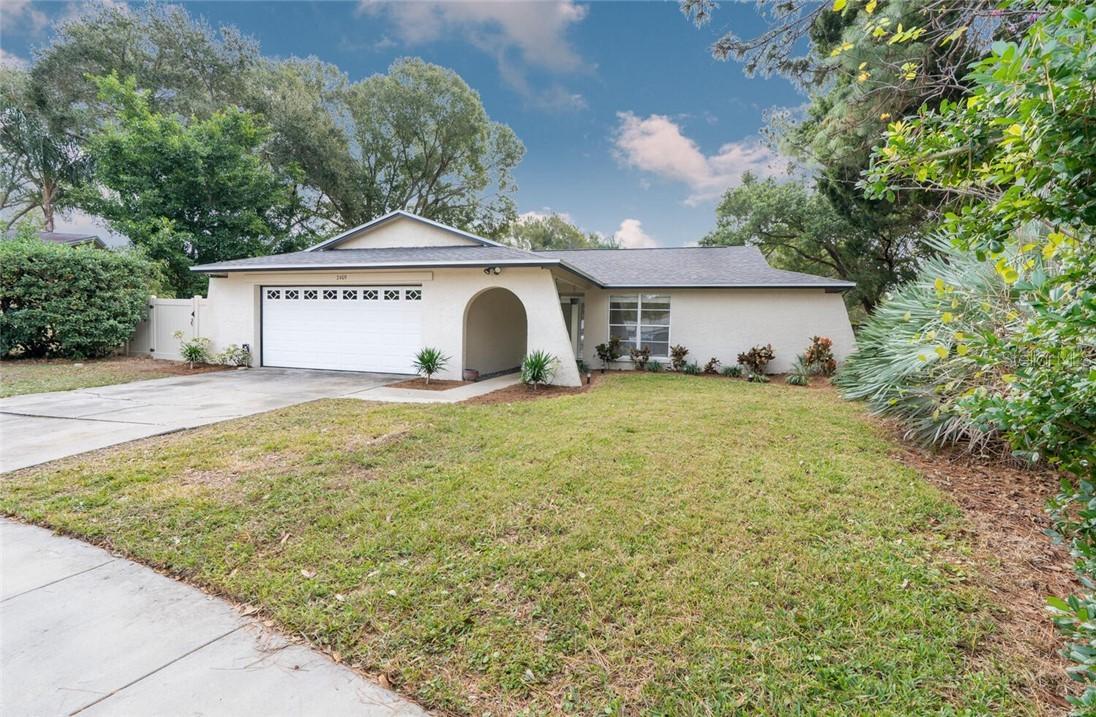 2409 Laurelwood Dr., Clearwater, FL 33763