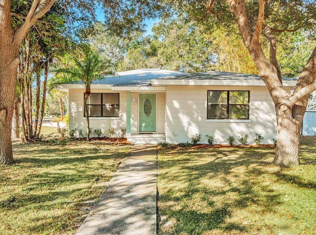 2525 53rd St., Gulfport, FL 33707