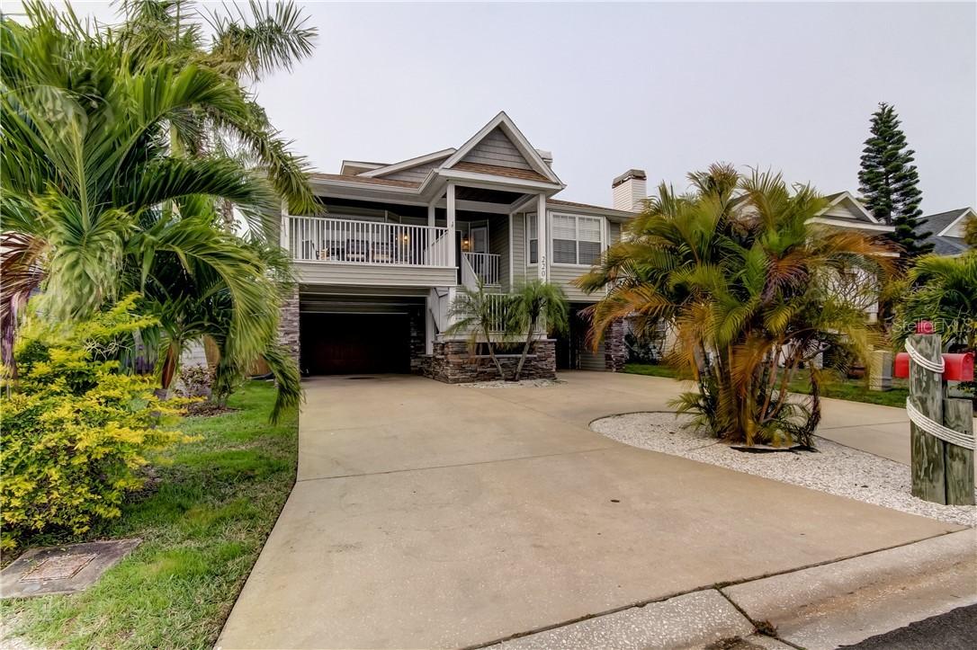 220 125th Ave., Treasure Island, FL 33706