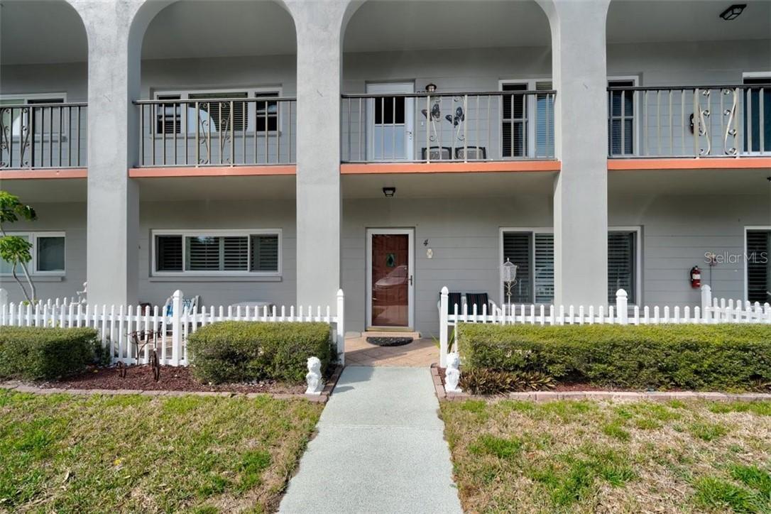2228 Swedish Dr. #4, Clearwater, FL 33763