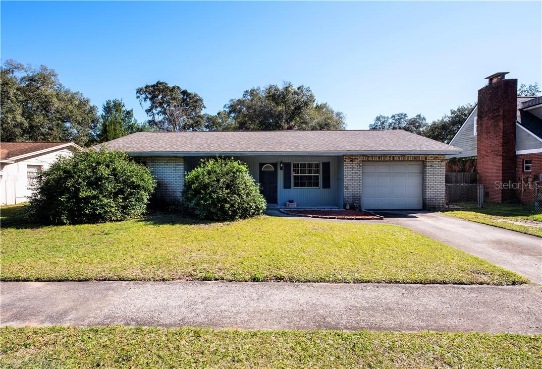 503 Oakbriar Pl., Brandon, FL 33510