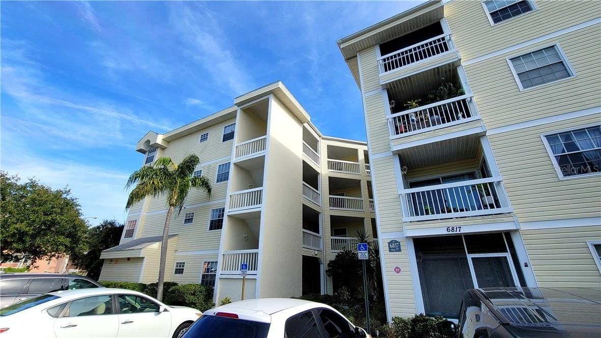 6817 Stonesthrow Cir. #17104, St Petersburg, FL 33710