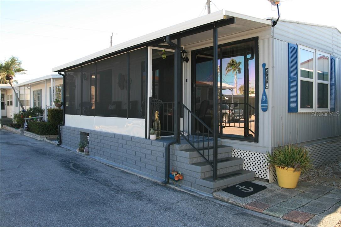 118 Twin Shores Blvd., Longboat Key, FL 34228