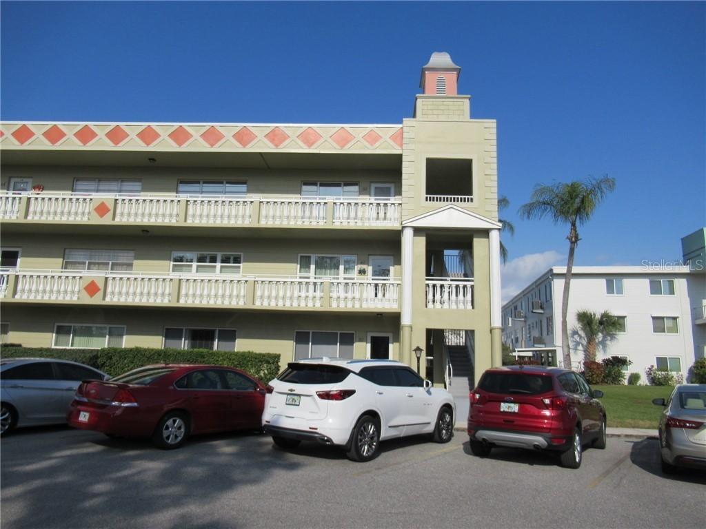 2426 Ecuadorian Way #60, Clearwater, FL 33763