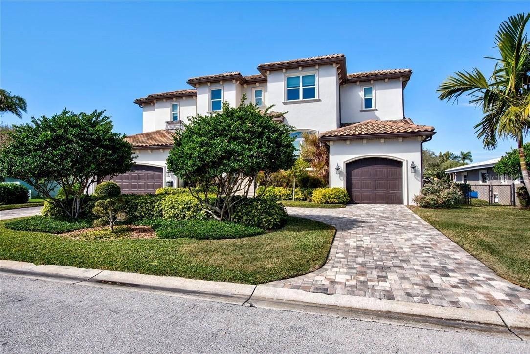 2025 Illinois Ave., St Petersburg, FL 33703