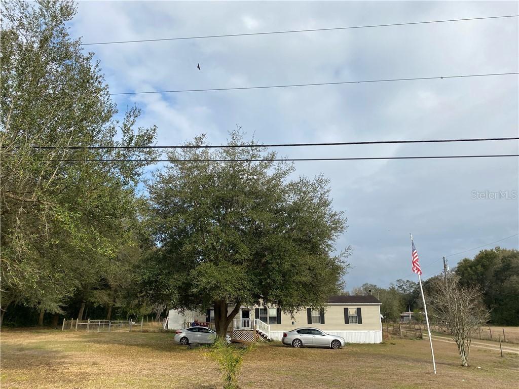 7136 20th St., Zephyrhills, FL 33540