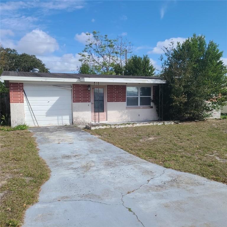 2018 Hess Dr., Holiday, FL 34691