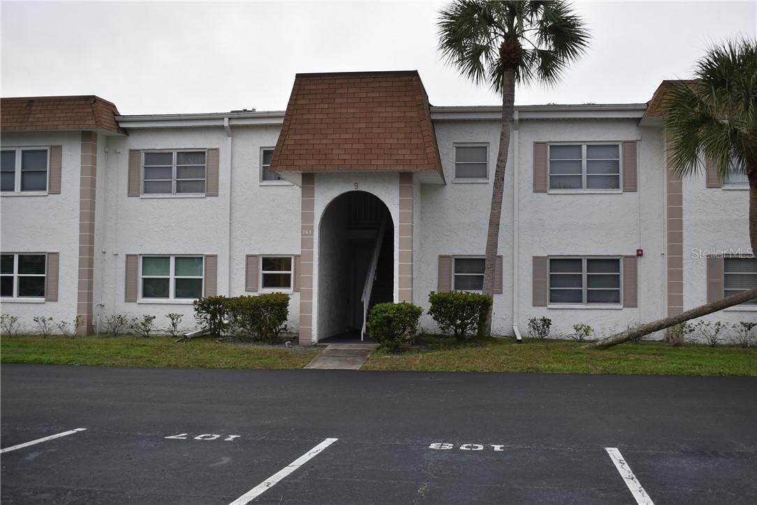 363 S Mcmullen Booth Rd. #105, Clearwater, FL 33759
