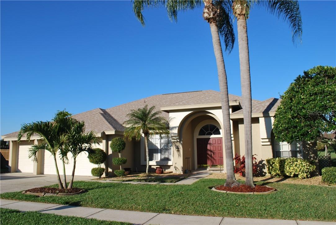 798 Belted Kingfisher Dr., Palm Harbor, FL 34683