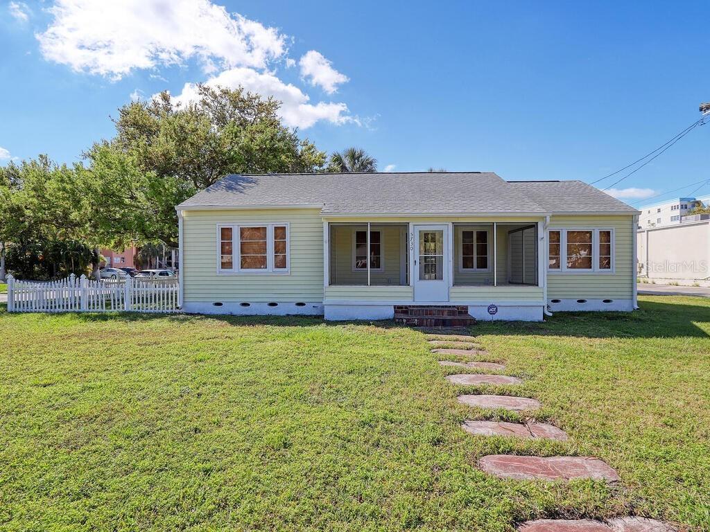 5730 28th Ave., Gulfport, FL 33707