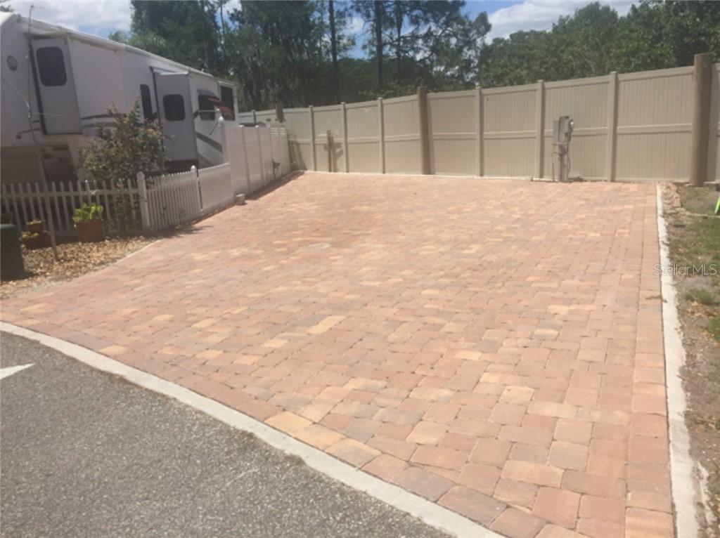 20300 Leonard Rd. #3, Lutz, FL 33558