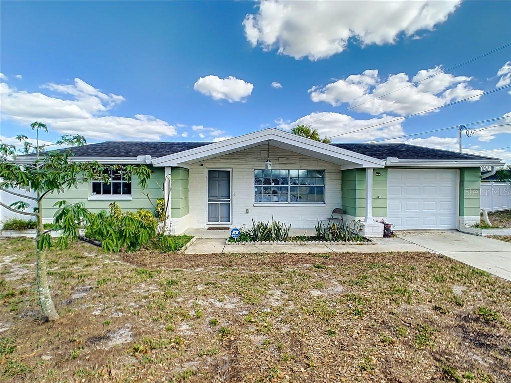 5506 Casino Dr., Holiday, FL 34690