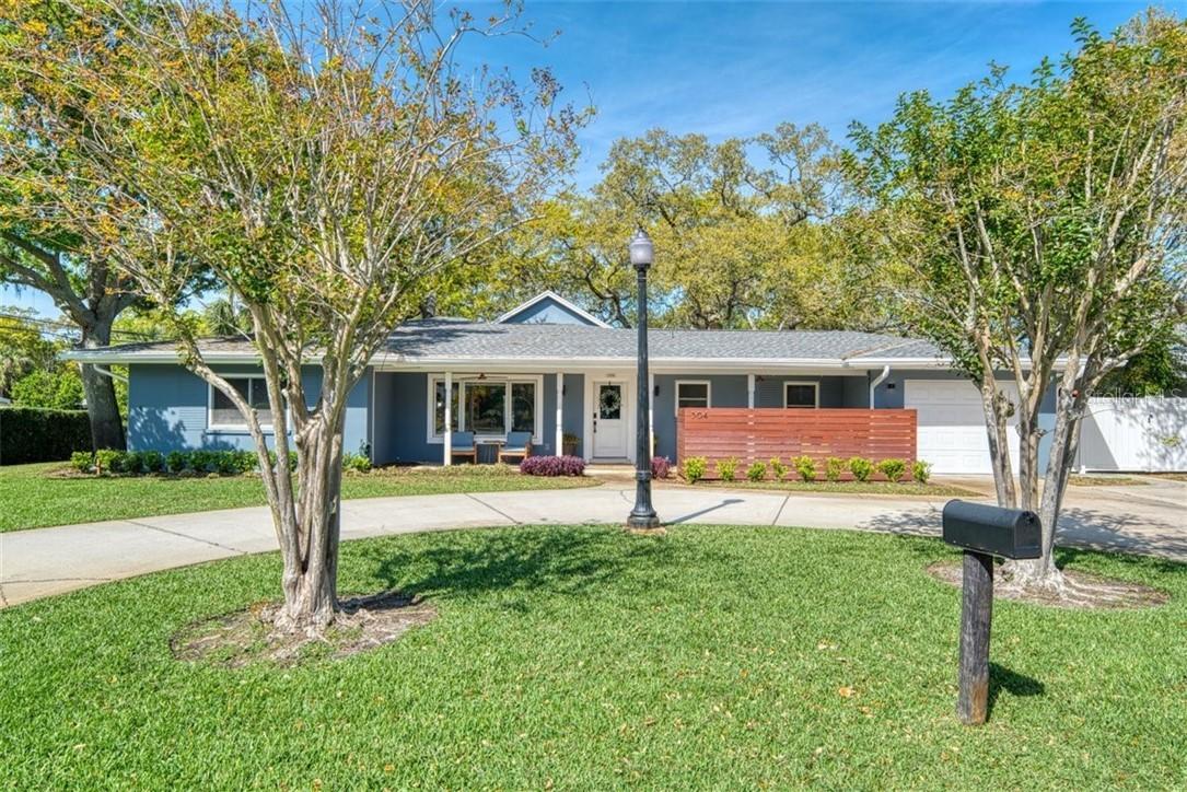 304 Bamboo Ln., Largo, FL 33770