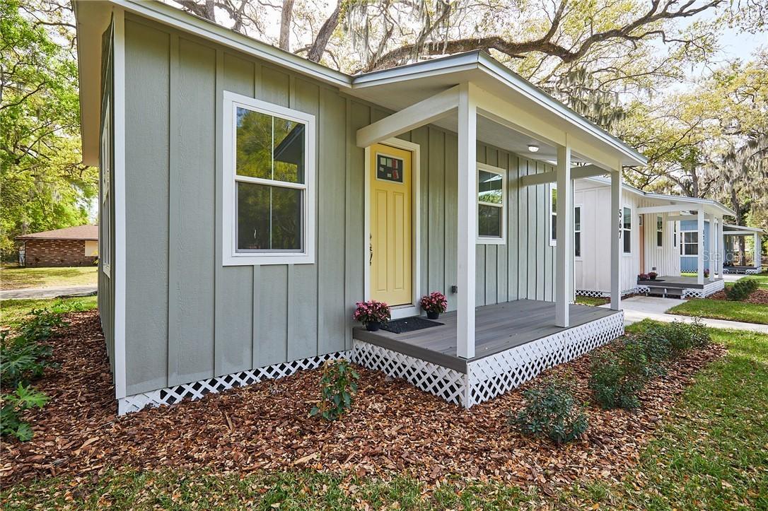 567 18th St., Bradenton, FL 34208
