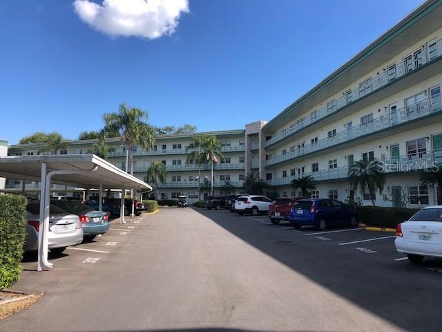 5725 80th St. #208, St Petersburg, FL 33709