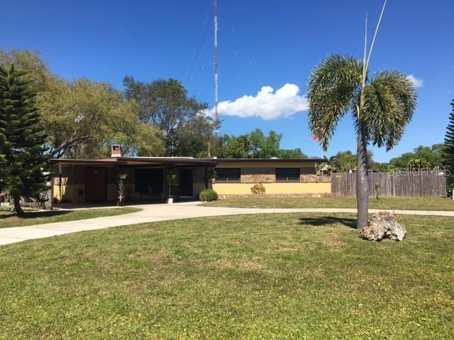 8813 Flamevine Ave., Largo, FL 33777