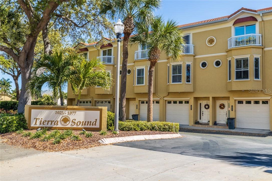 1031 Pinellas Bayway, Tierra Verde, FL 33715