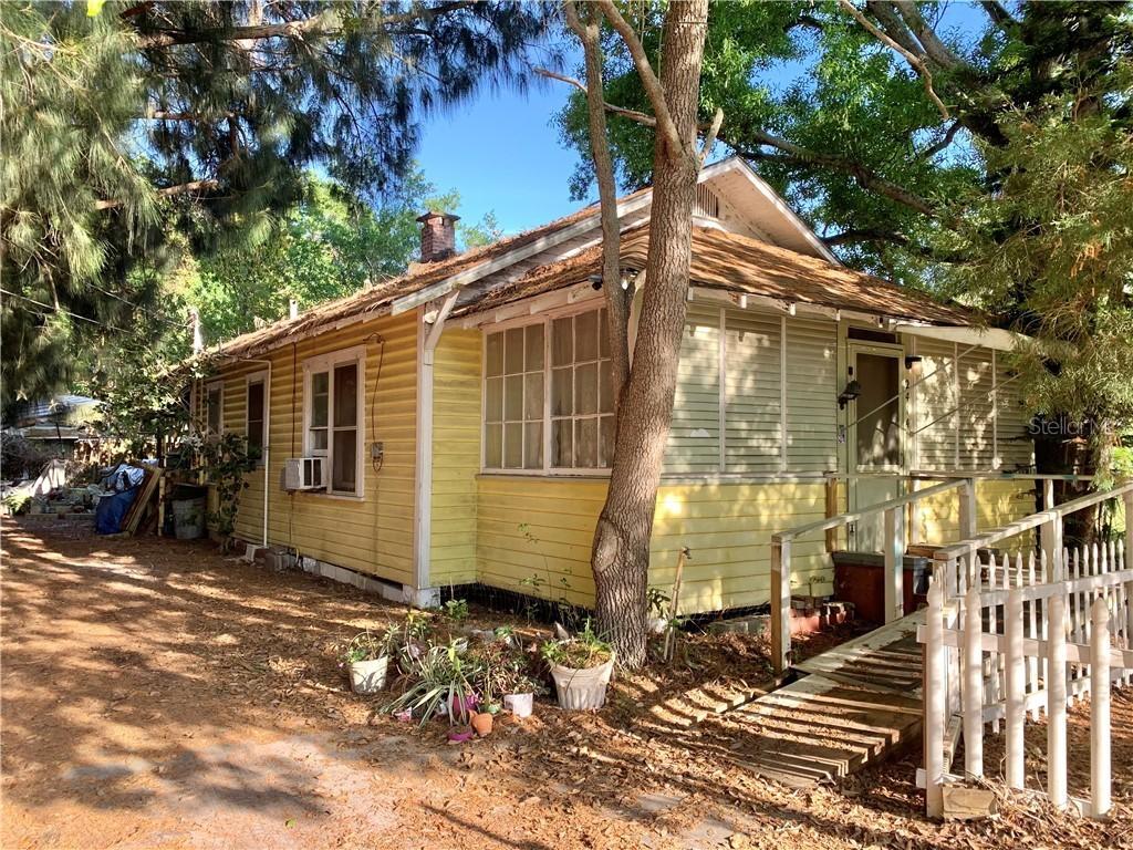 2414 York St., Gulfport, FL 33707