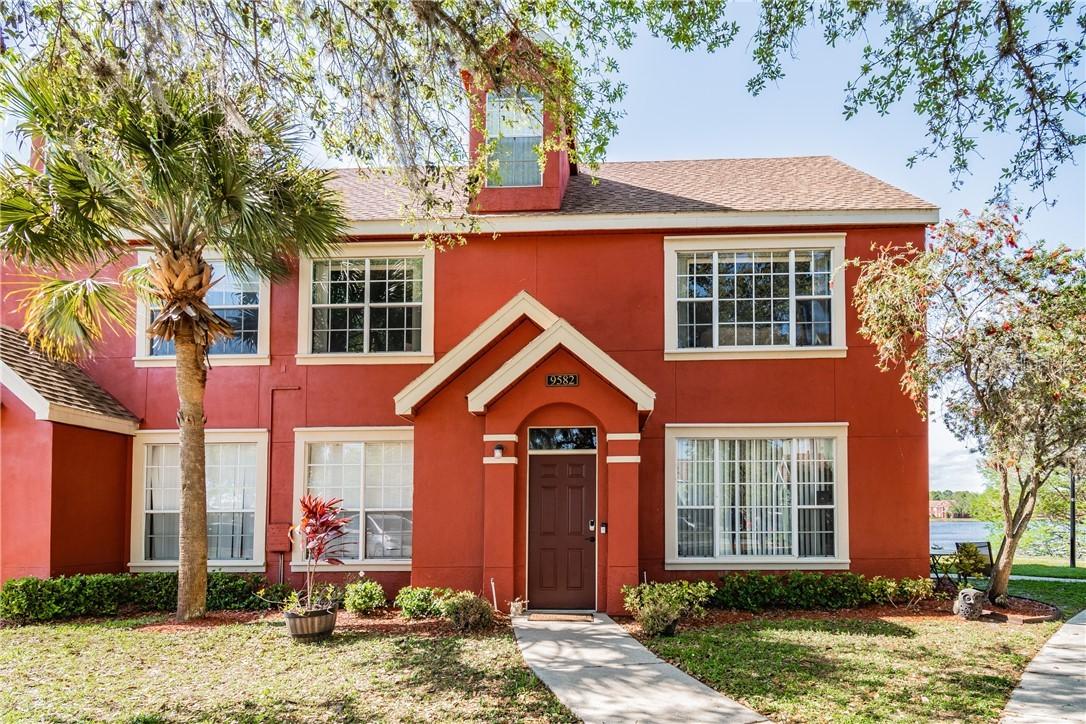 9582 Lake Chase Island Way, Tampa, FL 33626