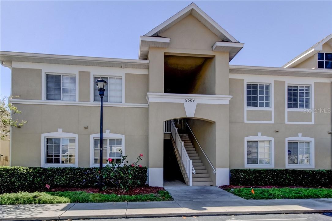 9509 Amberdale Ct. #202, Riverview, FL 33569