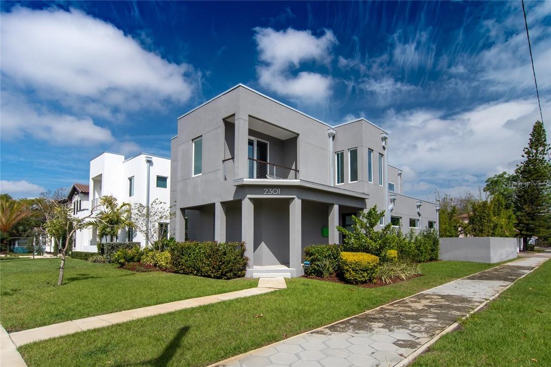 2301 Dartmouth Ave., St Petersburg, FL 33713