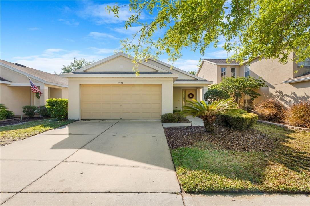 11513 Crestlake Village Dr., Riverview, FL 33569