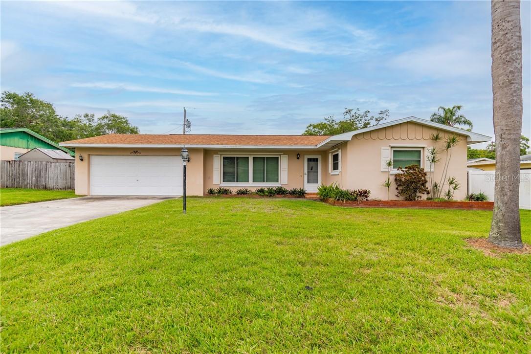 1491 Hunt Ln., Clearwater, FL 33764
